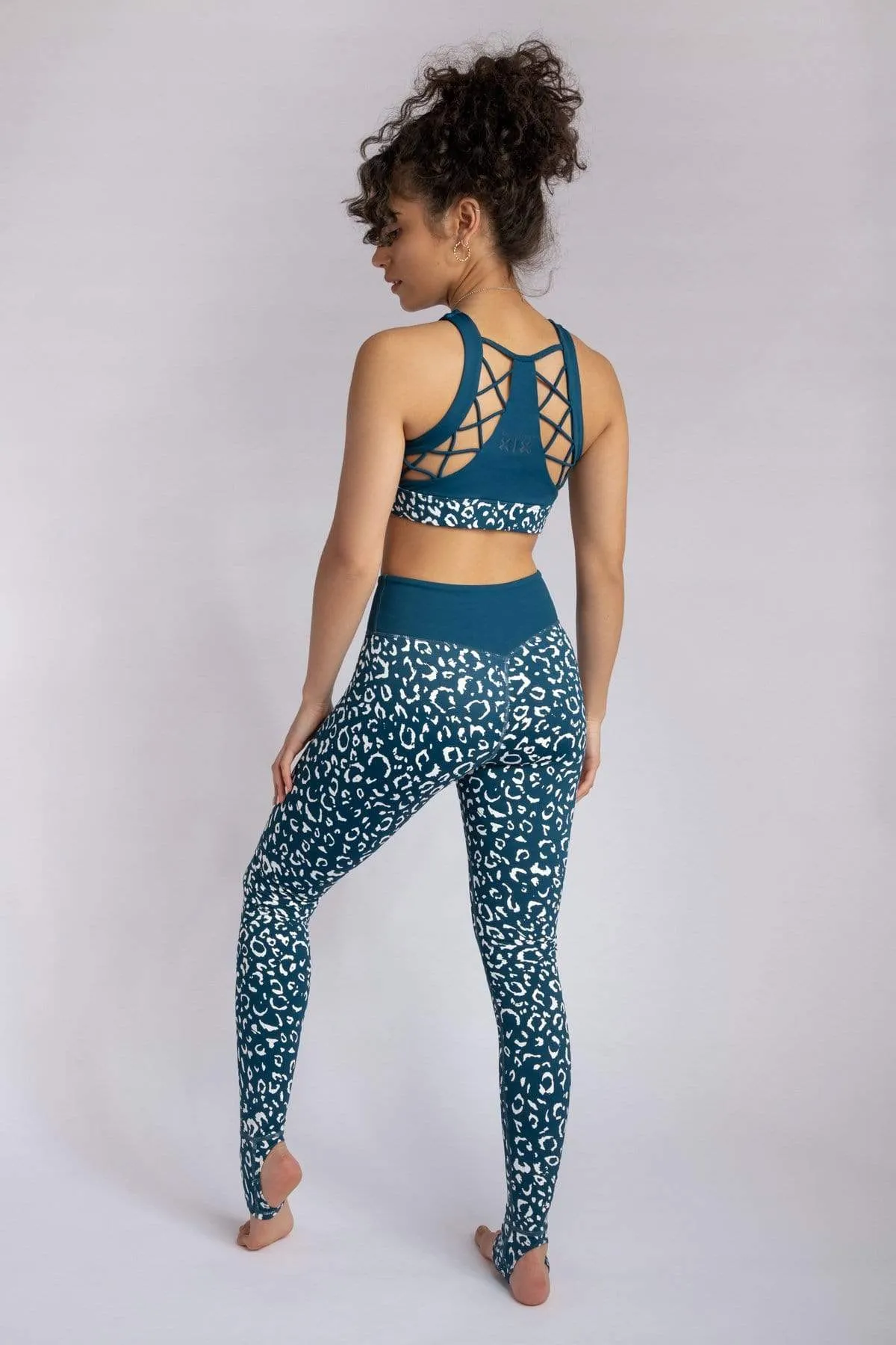 Gecko Grip™ Leggings: Twilight Leopard