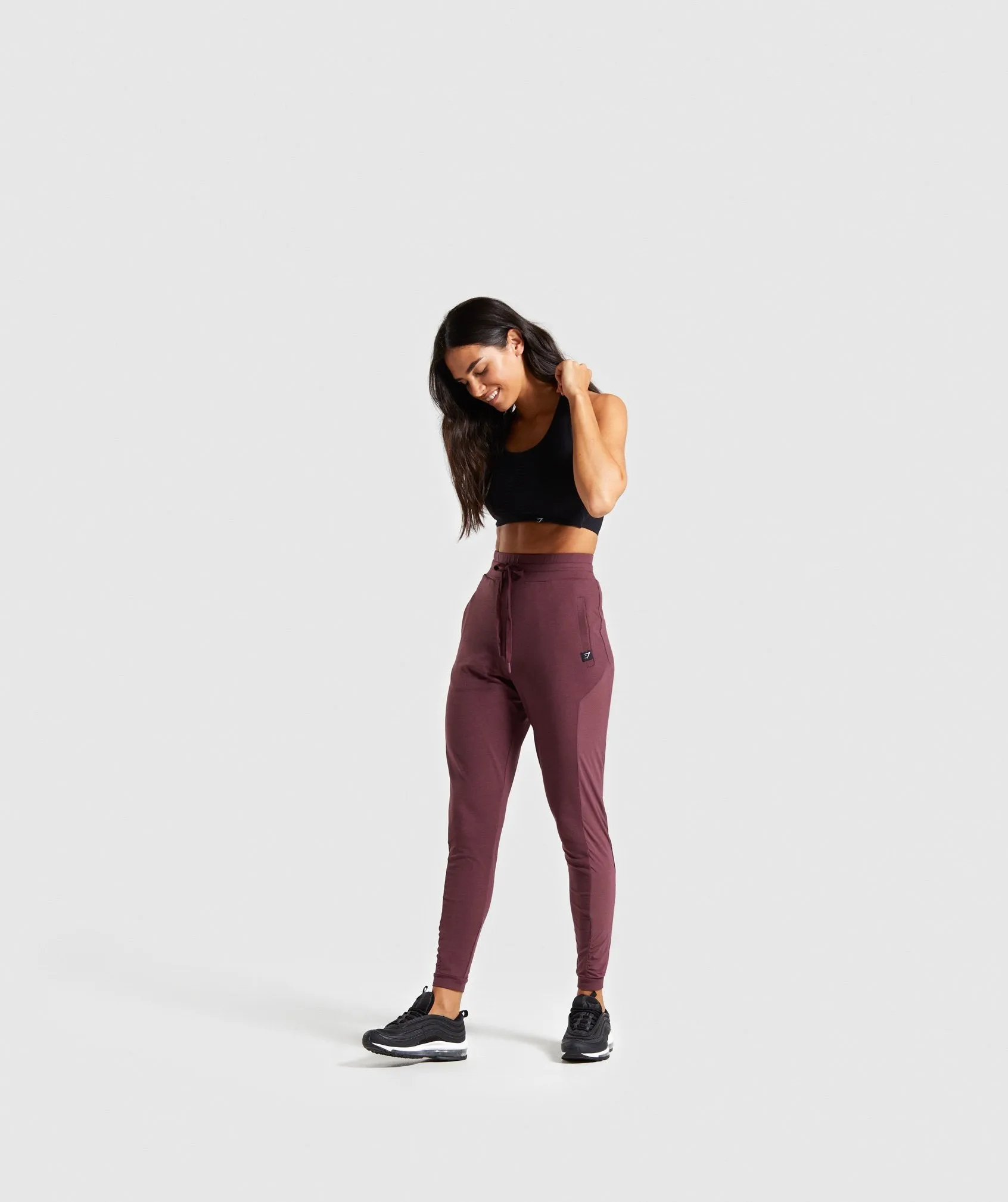 Gymshark Aura Joggers - Berry Red