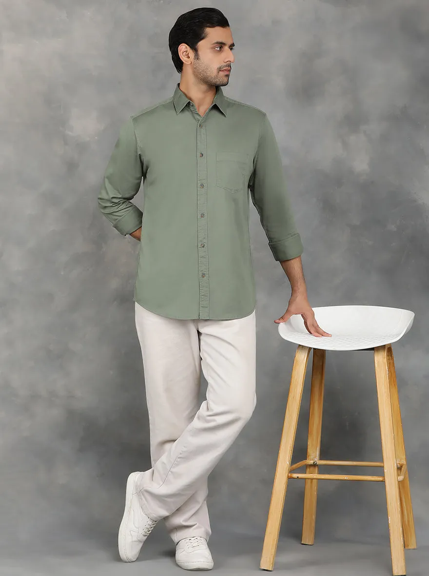 Olive Green Solid Slim Fit Casual Shirt | JadeBlue