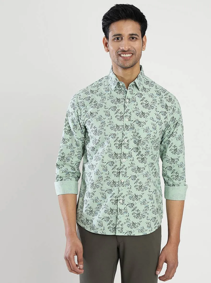 Pista Green Printed Slim Fit Casual Shirt | Greenfibre