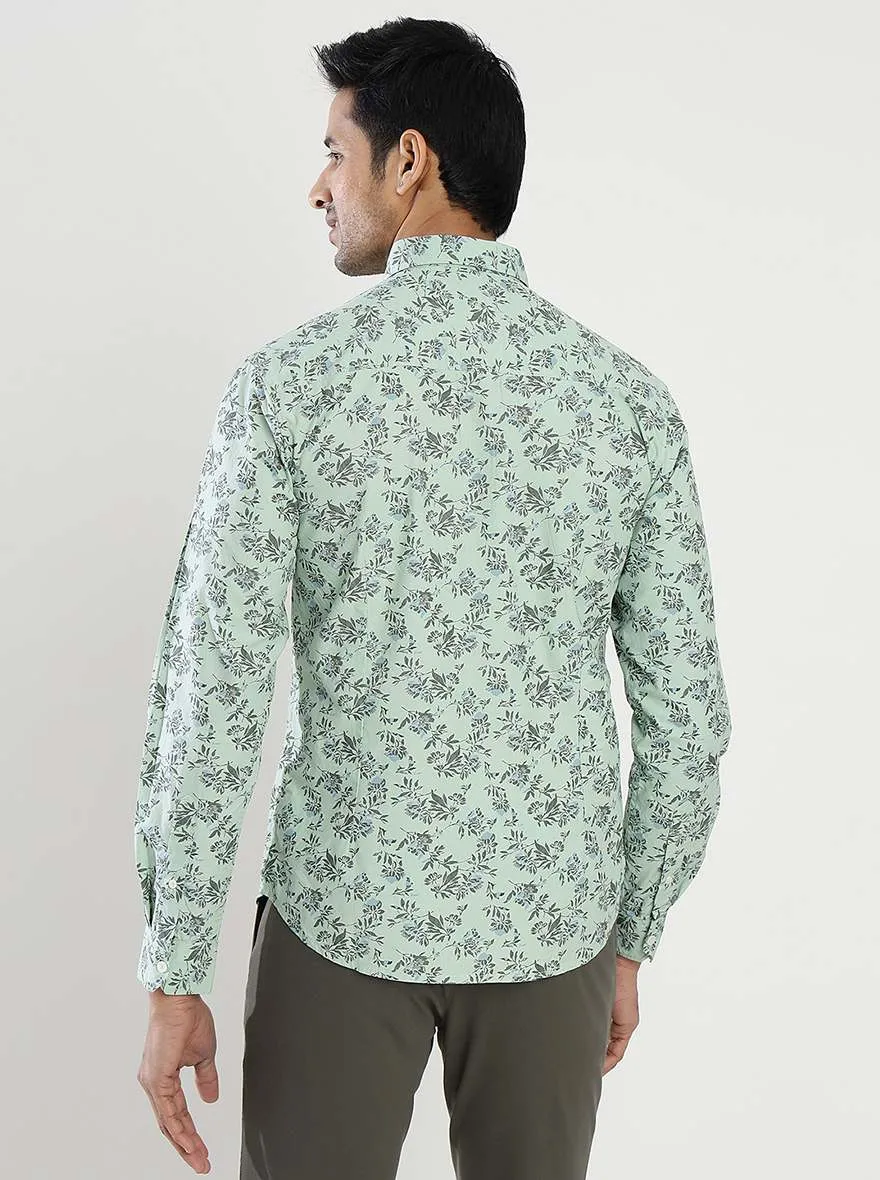 Pista Green Printed Slim Fit Casual Shirt | Greenfibre