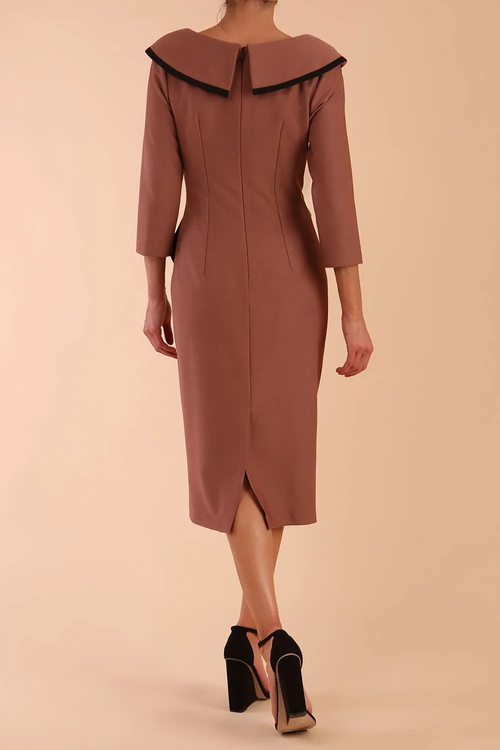 Seed Elsye 3/4 Sleeve Midi Length Pencil Dress