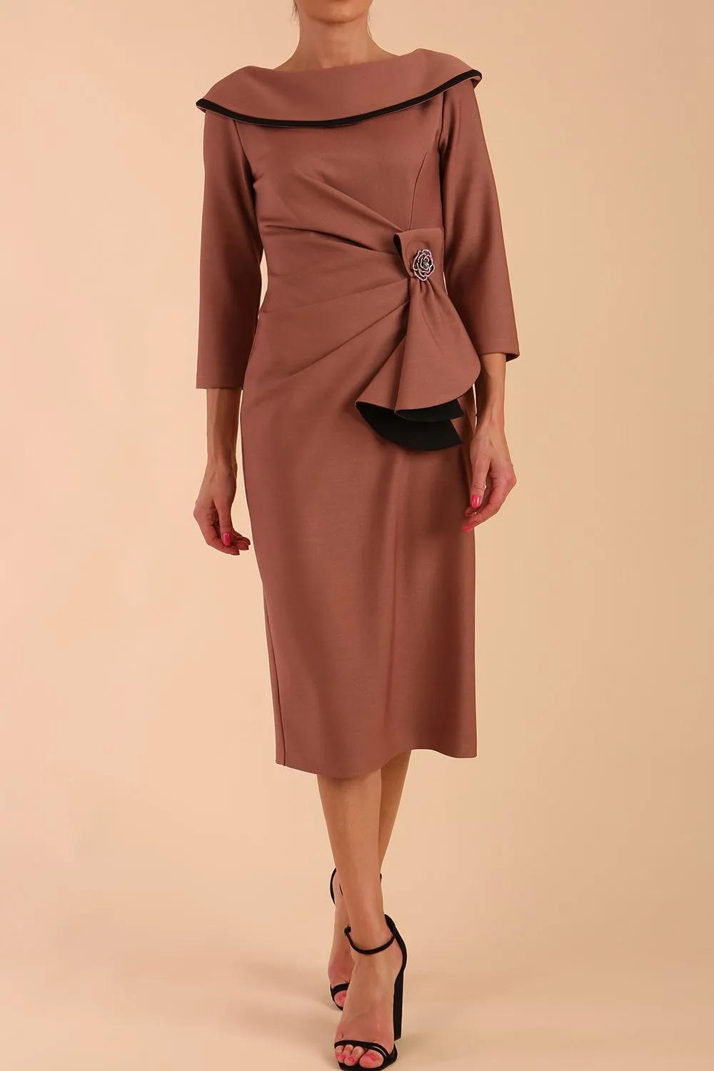 Seed Elsye 3/4 Sleeve Midi Length Pencil Dress