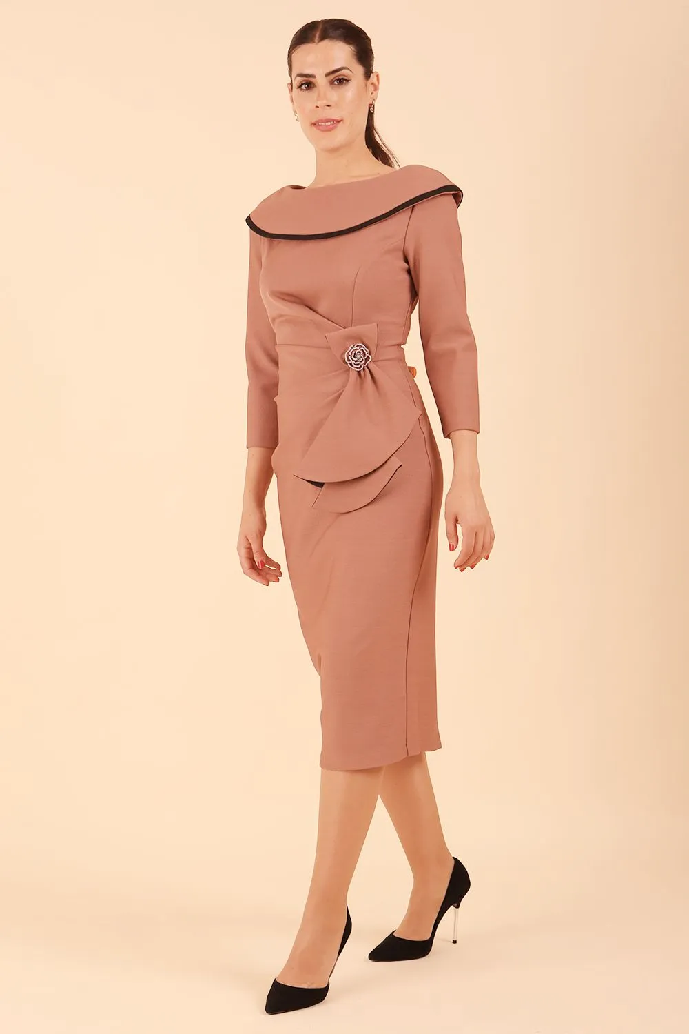 Seed Elsye 3/4 Sleeve Midi Length Pencil Dress