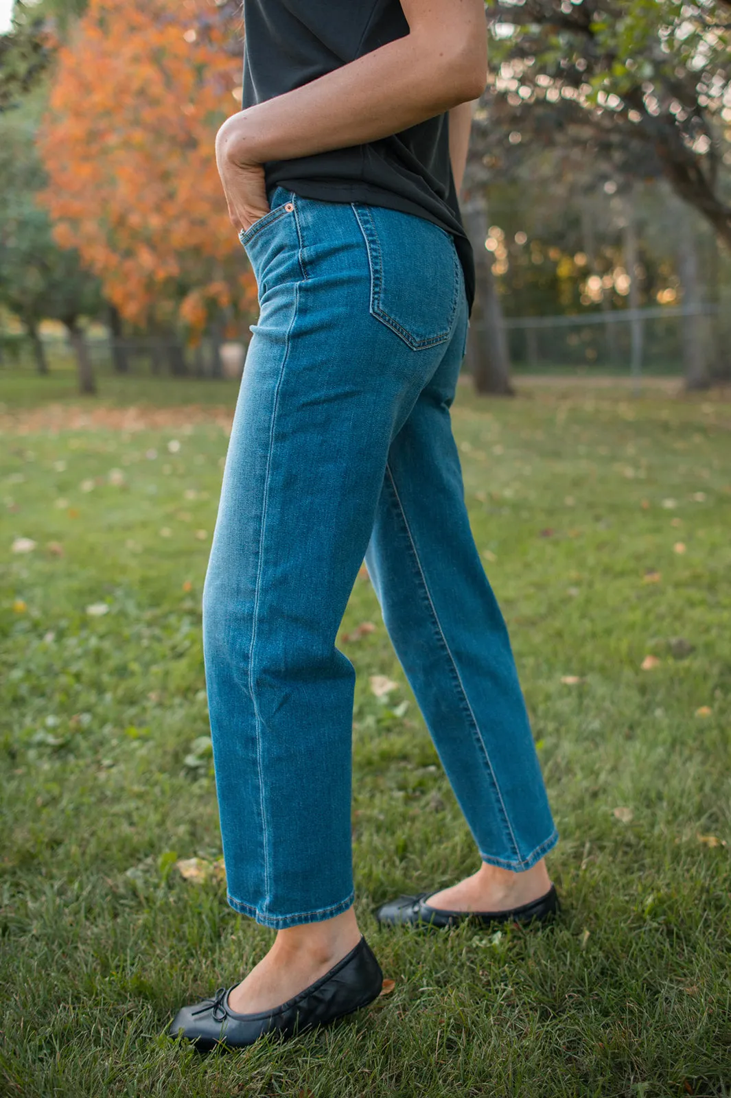 The Tia Vintage Straight Denim by Ética - Super Sonic